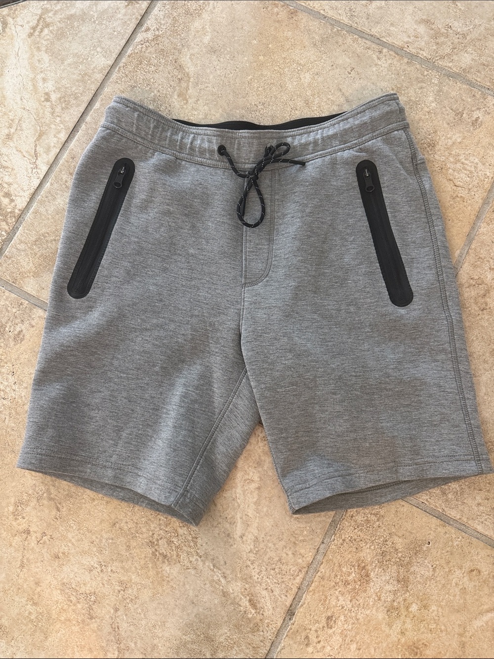 American eagle men’s shorts